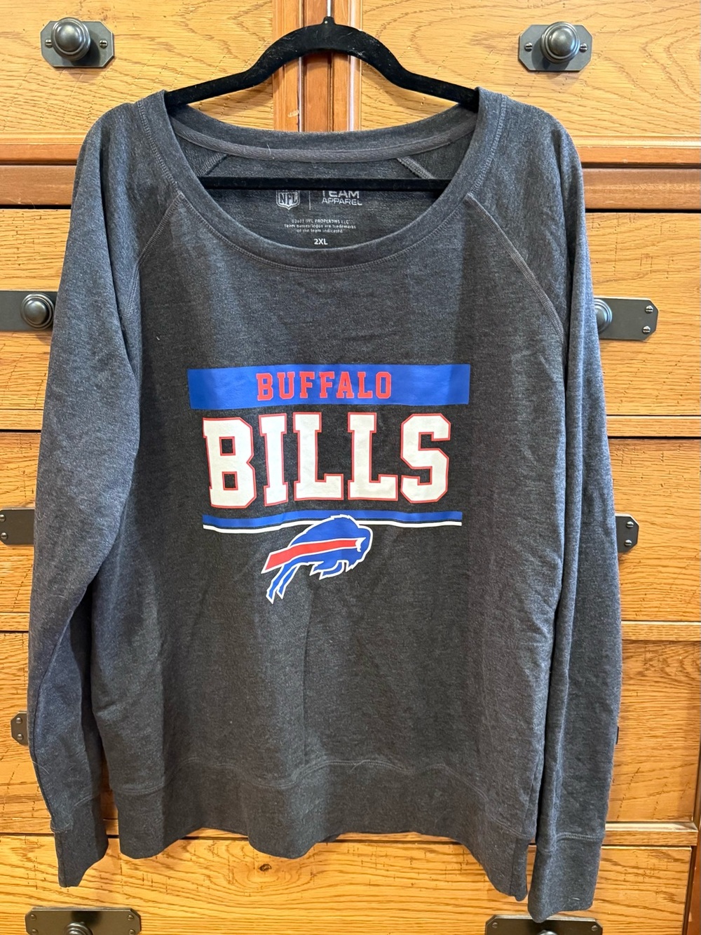NFL Buffalo Bills women’s Gray Crewneck Sweatshirt